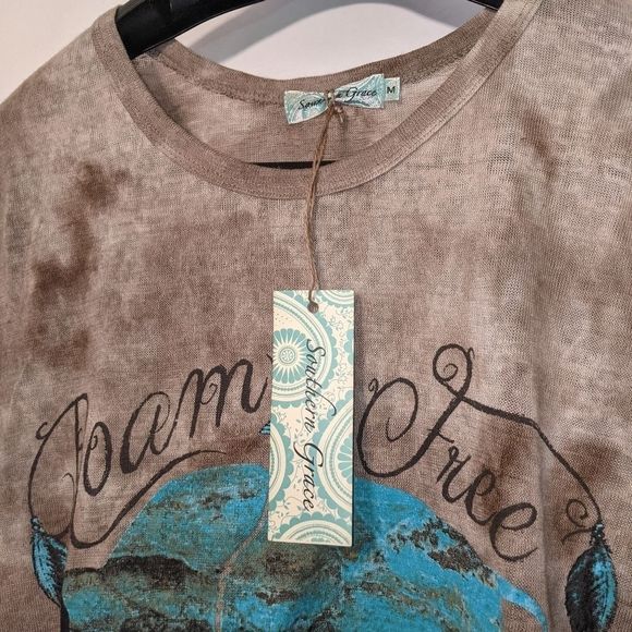 Southern Grace Buffalo Roam Free top with Fringe Size Medium - Picture 9 of 9